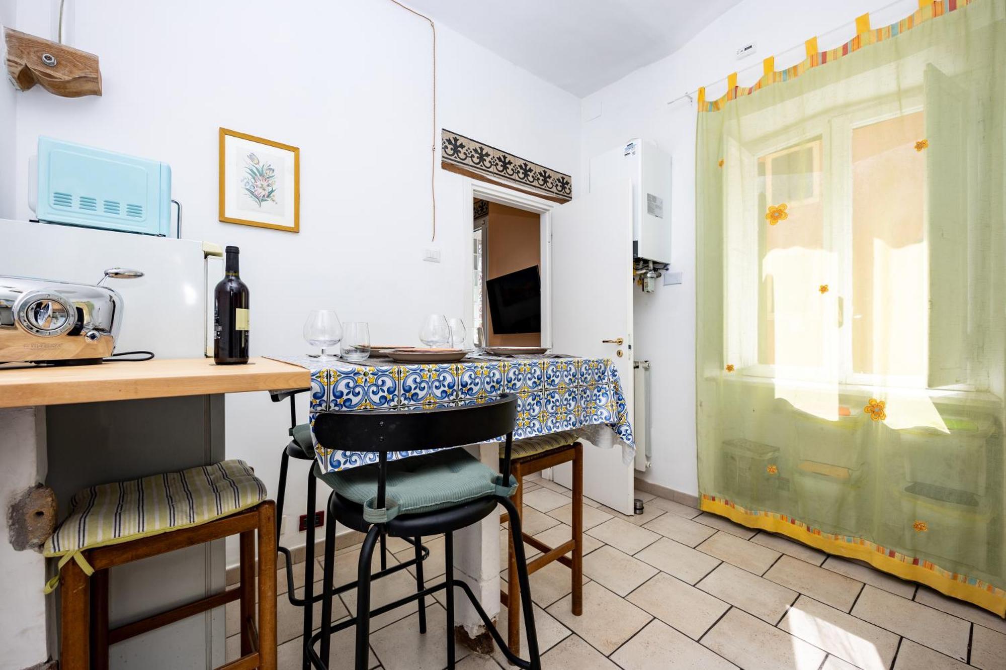 Termini Centeral Station's Home, Near Santa Maria Maggiore *